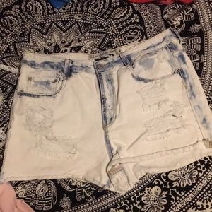 Zara Trafaluc Bermuda shorts